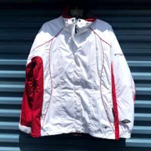 Ski or Snowboarding Jacket . Size: Extra Large {16-18} Uni-Sex . Columbia